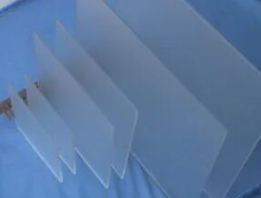 gốm nhôm trong suốt