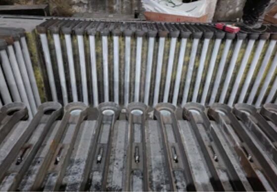 Các yếu tố sưởi ấm SiC với nhiệt độ hoạt động tối đa 1500 °C, chống ăn mòn và hiệu suất nhiệt cao cho lò công nghiệp