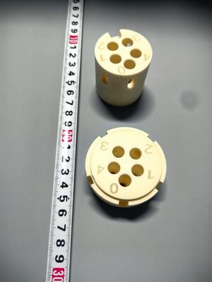 Linh kiện 99% alumina