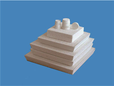 99,6% Al2O3 Alpha Alumina co ngót nhỏ cho gốm sứ kết cấu