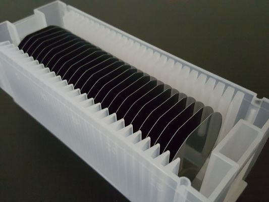 Độ đồng đều cao hơn Wafer nhiệt ôxít Lớp điện môi tuyệt vời như một chất cách điện