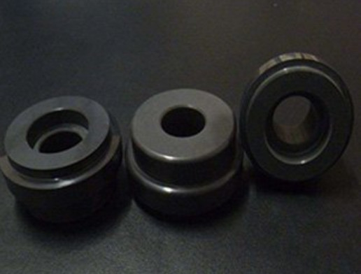Áp suất khí thiêu kết Silicon Nitride Gốm sứ Si3N4 Con lăn định hình